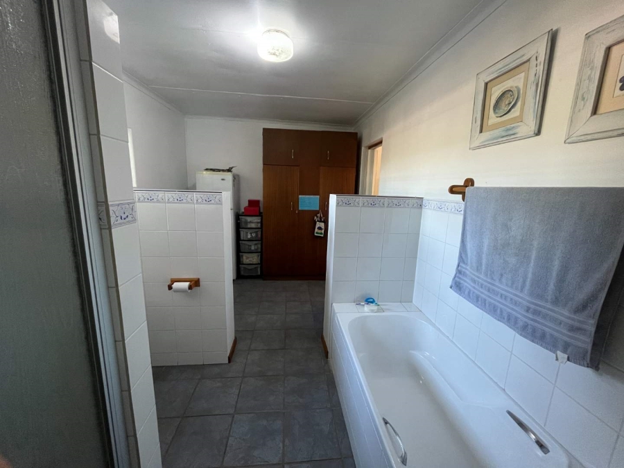 3 Bedroom Property for Sale in Middelpos Northern Cape